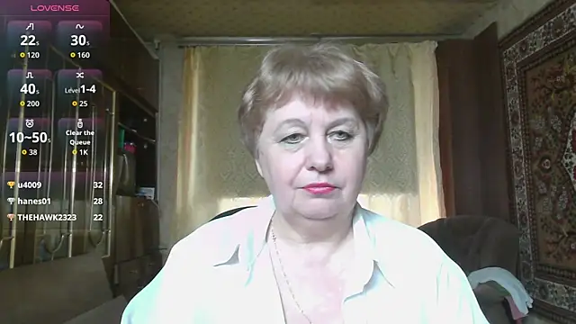 Snapshot of Casey_peach chatting on April 23, 12:29 pm Casey peach online show from April 23, 12:29 pm