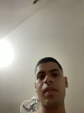 HotWhisper22 online show from March 1, 9:33 am