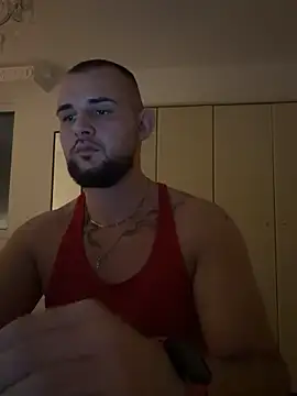 Snapshot of LunaFoxTip chatting on February 11, 7:08 pm LunaFoxTip online show from February 11, 7:08 pm