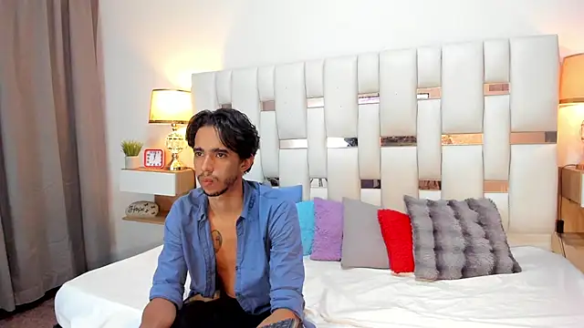 AndyKings 1 online show from April 16, 4:13 am