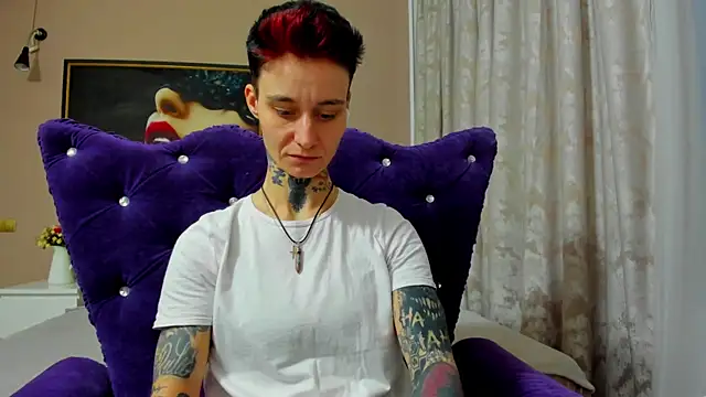 Snapshot of KennyXSX chatting on January 8, 7:38 pm KennyXSX online show from January 8, 7:38 pm