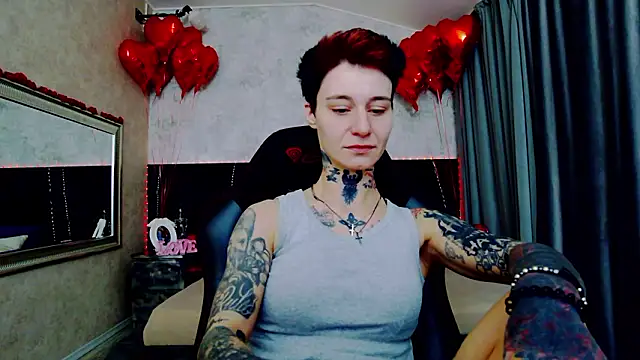 Snapshot of KennyXSX chatting on February 3, 5:05 am KennyXSX online show from February 3, 5:05 am