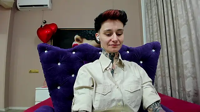 Snapshot of KennyXSX chatting on February 12, 4:35 pm KennyXSX online show from February 12, 4:35 pm