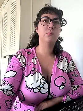 Snapshot of Jasmin_switch chatting on June 19, 2:10 pm Jasmin switch online show from June 19, 2:10 pm