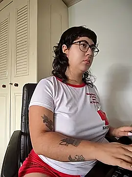 Snapshot of Jasmin_switch chatting on July 20, 2:19 pm Jasmin switch online show from July 20, 2:19 pm