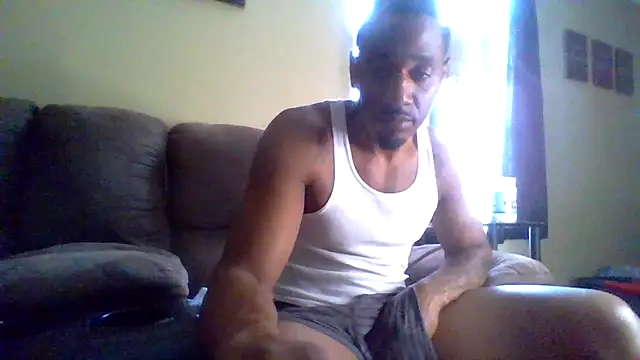 Snapshot of KingDes55 chatting on May 29, 4:38 pm KingDes55 online show from May 29, 4:38 pm