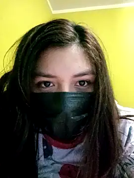 Snapshot of MIGAJERA_20 chatting on April 8, 5:07 am MIGAJERA 20 online show from April 8, 5:07 am