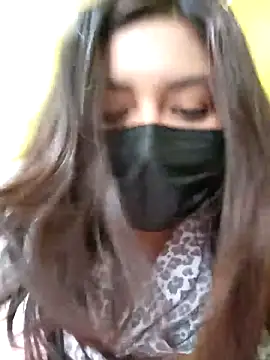 Snapshot of MIGAJERA_20 chatting on May 8, 4:12 pm MIGAJERA 20 online show from May 8, 4:12 pm