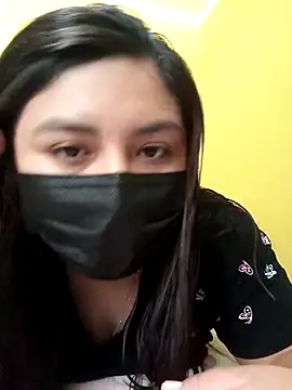 Snapshot of MIGAJERA_20 chatting on May 15, 1:40 pm MIGAJERA 20 online show from May 15, 1:40 pm