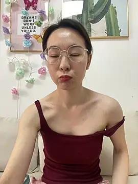 you-005 online show from February 21, 2:12 am