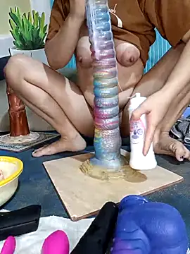 hi-miki online show from April 9, 8:58 pm