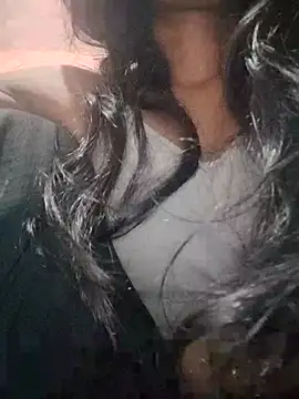 farana bhat online show from March 18, 3:42 am