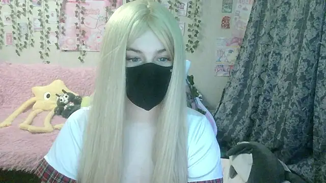 MysticYumiko online show from February 8, 5:49 pm