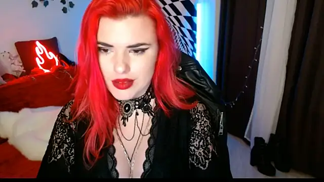 Snapshot of Ariana_Saint chatting on April 27, 4:49 pm Ariana Saint online show from April 27, 4:49 pm