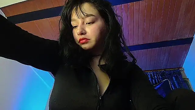 Noxveeltt online show from April 19, 3:50 am