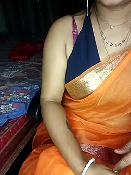 Snapshot of MAHI066 chatting on April 2, 7:44 pm MAHI066 online show from April 2, 7:44 pm