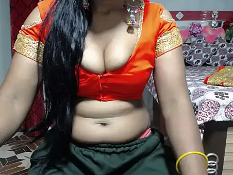 Snapshot of surbhi01 chatting on June 16, 9:17 pm surbhi01 online show from June 16, 9:17 pm
