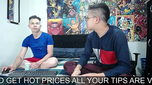 Snapshot of Golden_Boysx chatting on April 4, 11:51 am Golden Boysx online show from April 4, 11:51 am