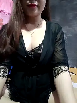 lanahotvn online show from March 12, 5:52 pm