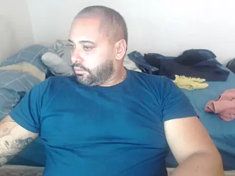 drlluis online show from February 5, 3:49 pm