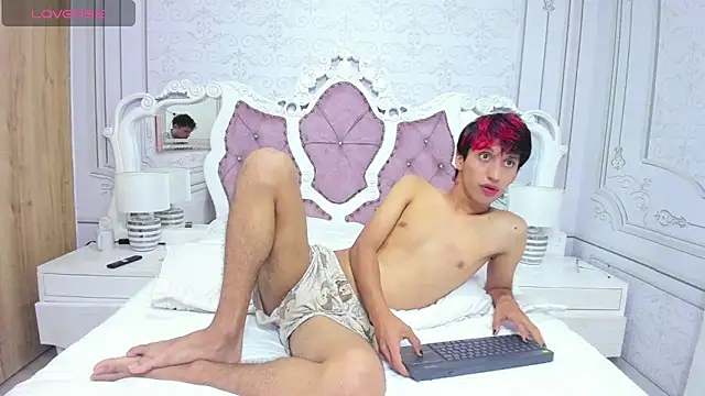 Snapshot of wildboy22_ chatting on June 7, 12:09 pm wildboy22 online show from June 7, 12:09 pm
