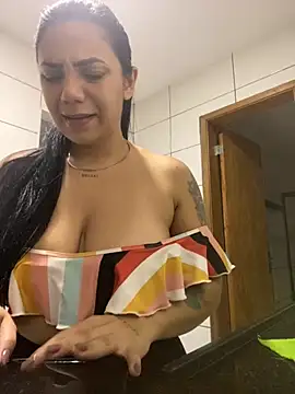 Nini  online show from March 30, 8:32 pm