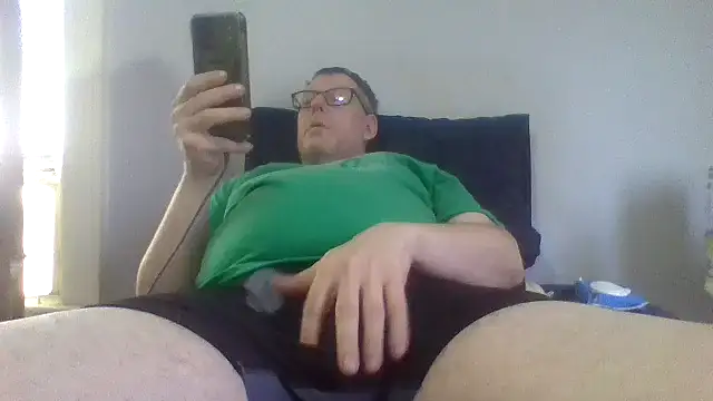 Snapshot of Notalwaysup chatting on February 26, 3:55 pm Notalwaysup online show from February 26, 3:55 pm