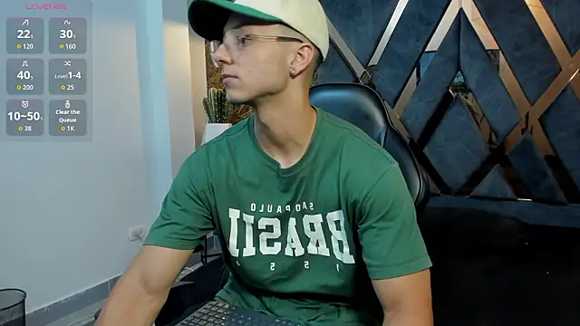 Noah Clarkk online show from March 22, 4:10 pm