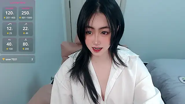 Snapshot of lamb- chatting on February 24, 4:05 pm lamb- online show from February 24, 4:05 pm