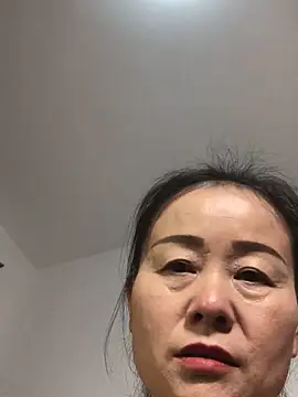 yunyun52012 online show from February 2, 10:25 am