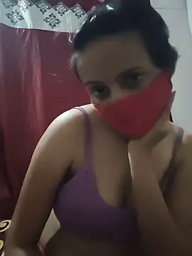 Snapshot of Sweety_76 chatting on July 15, 6:24 pm Sweety 76 online show from July 15, 6:24 pm