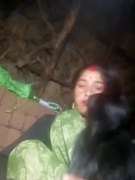 Snapshot of Pinki_rani chatting on April 14, 6:25 pm Pinki rani online show from April 14, 6:25 pm