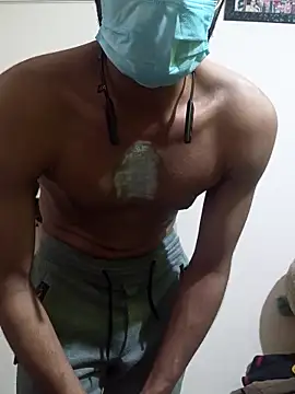 Snapshot of play_bunny19 chatting on February 16, 6:37 pm play bunny19 online show from February 16, 6:37 pm