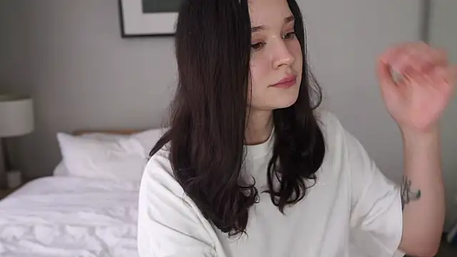 bonjour nihao hello online show from February 14, 6:10 am