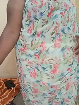 Snapshot of sirisha__9 chatting on May 30, 3:09 pm sirisha 9 online show from May 30, 3:09 pm