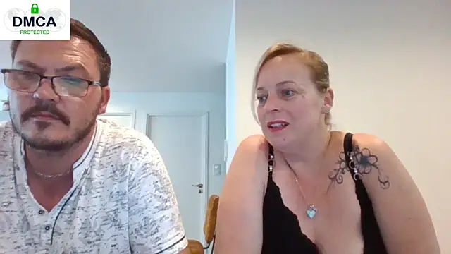 Snapshot of Miss-Chupagirly chatting on May 3, 2:56 pm Miss-Chupagirly online show from May 3, 2:56 pm
