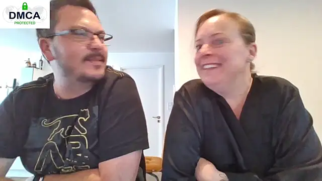 Snapshot of Miss-Chupagirly chatting on May 4, 7:26 am Miss-Chupagirly online show from May 4, 7:26 am