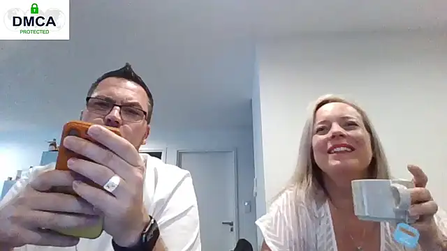 Snapshot of Miss-Chupagirly chatting on June 4, 1:06 pm Miss-Chupagirly online show from June 4, 1:06 pm