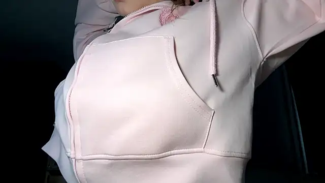 Snapshot of lisa_montana chatting on December 23, 8:34 am lisa montana online show from December 23, 8:34 am