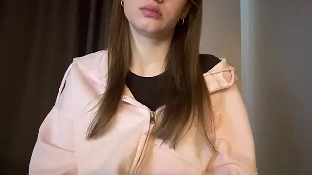 Snapshot of lisa_montana chatting on February 17, 8:44 am lisa montana online show from February 17, 8:44 am