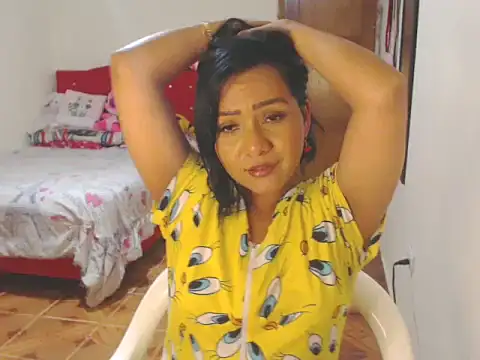 Diamond-jackson3 online show from March 16, 2:06 am