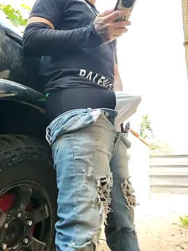 PIGHIGHDIRTY p0 online show from March 5, 6:37 pm