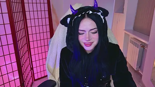 Snapshot of Dark_Diva chatting on May 26, 9:22 pm Dark Diva online show from May 26, 9:22 pm
