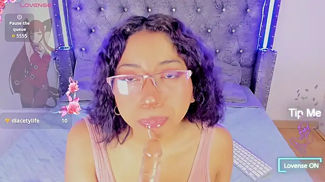 Snapshot of Mia_Cavalli chatting on March 3, 12:55 pm Mia Cavalli online show from March 3, 12:55 pm