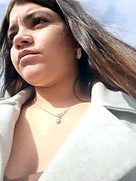 Snapshot of Ivy_enjoy chatting on February 7, 8:56 pm Ivy enjoy online show from February 7, 8:56 pm