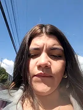 Snapshot of Ivy_enjoy chatting on February 12, 7:20 pm Ivy enjoy online show from February 12, 7:20 pm