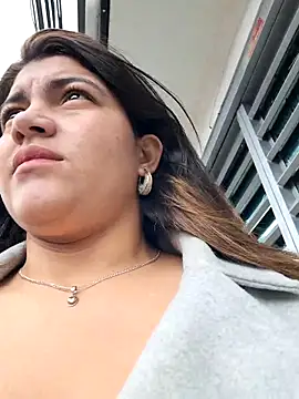 Snapshot of Ivy_enjoy chatting on February 22, 3:32 pm Ivy enjoy online show from February 22, 3:32 pm