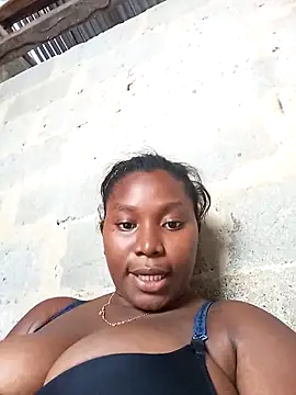 Snapshot of bonita_ chatting on February 9, 6:23 pm bonita online show from February 9, 6:23 pm