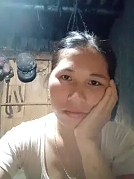 Snapshot of Bad_girl_99 chatting on December 21, 1:29 pm Bad girl 99 online show from December 21, 1:29 pm