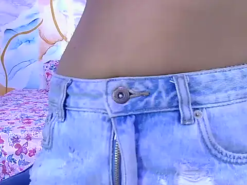 bold-smirthii online show from February 2, 4:55 am